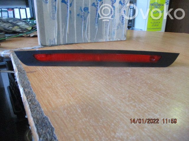 Citroen C3 Third/center stoplight 