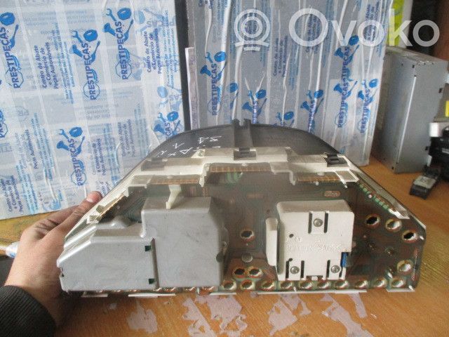 Citroen Xsara Speedometer (instrument cluster) 