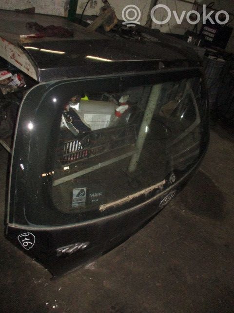 Couvercle de coffre   MALA916
