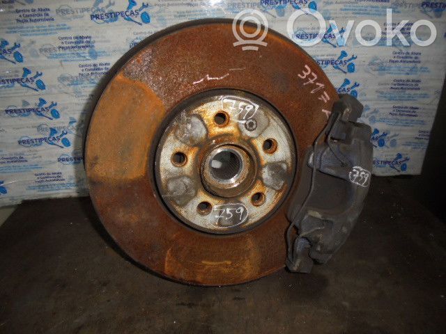 Front wheel hub spindle knuckle   6C0256A