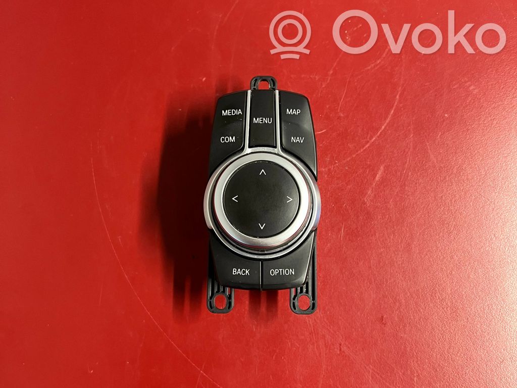 BMW X3 G01 Head unit multimedia control 