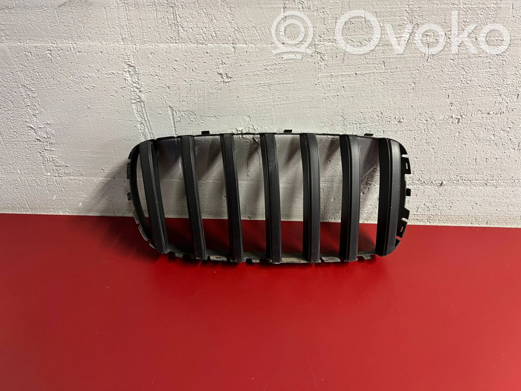 BMW X5 F15 Maskownica / Grill / Atrapa górna chłodnicy 