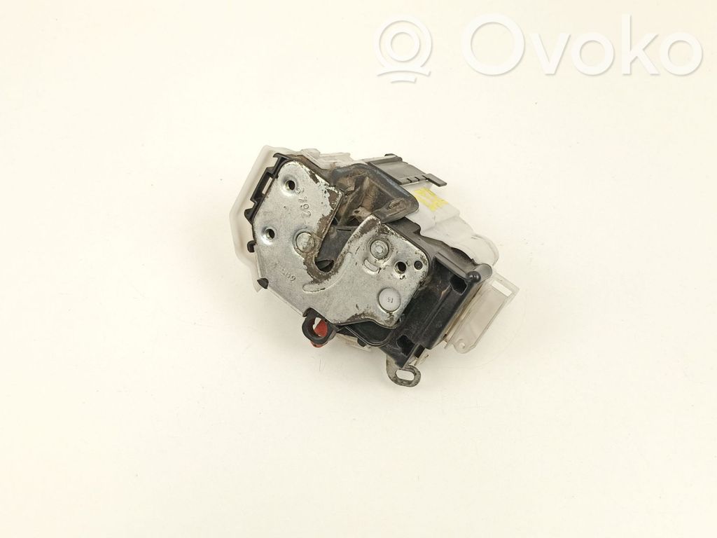 Peugeot Bipper Front door lock 