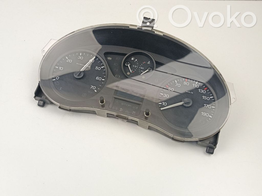 Citroen Berlingo Speedometer (instrument cluster) 