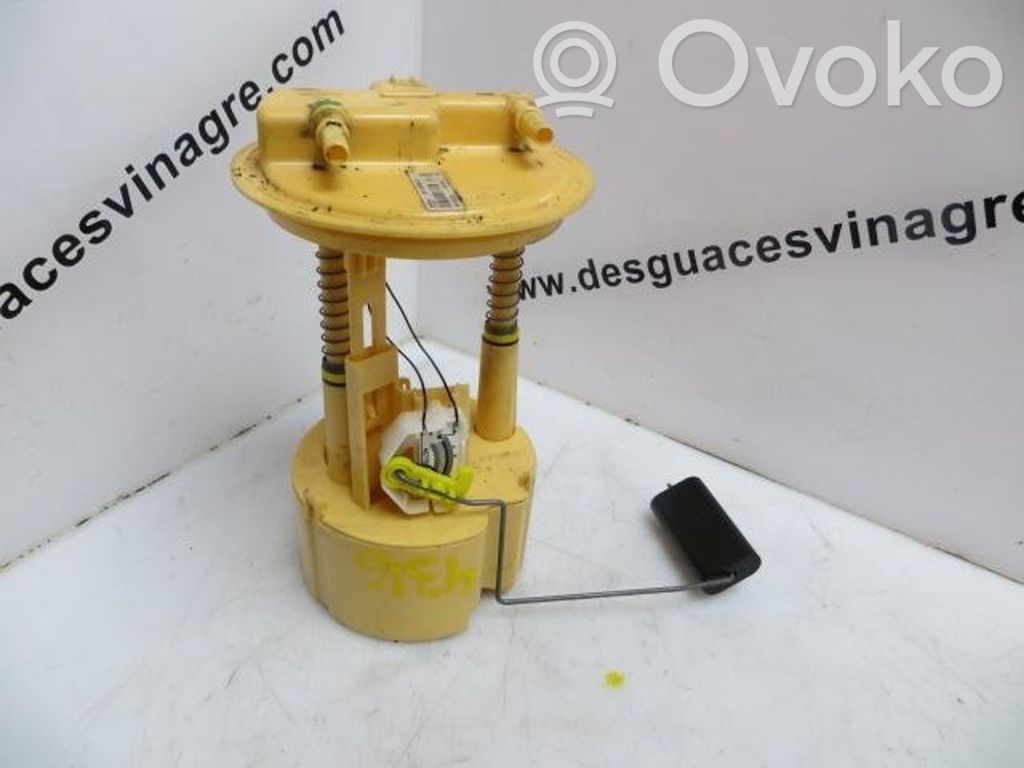 Renault Clio III Bomba interna de combustible 