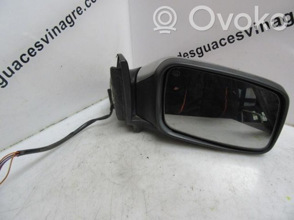 Volvo S40, V40 Manual wing mirror 