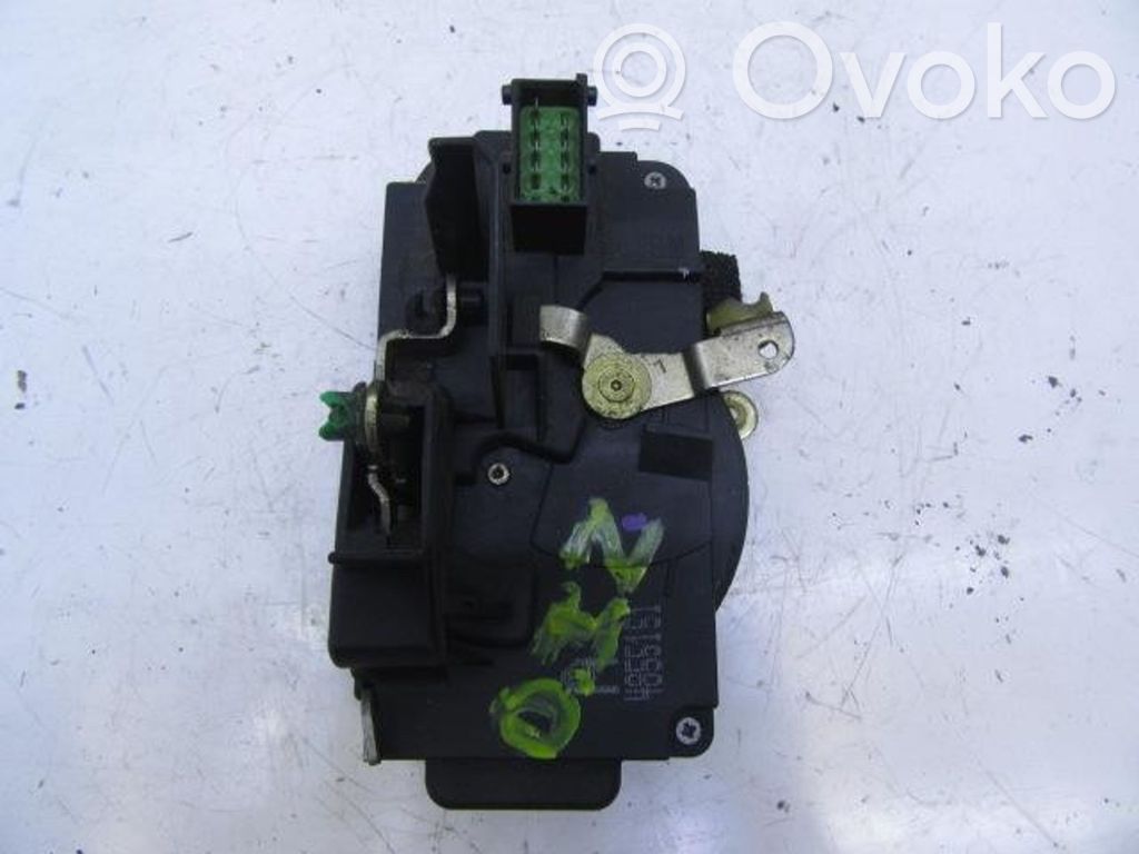 Front door lock   4855151