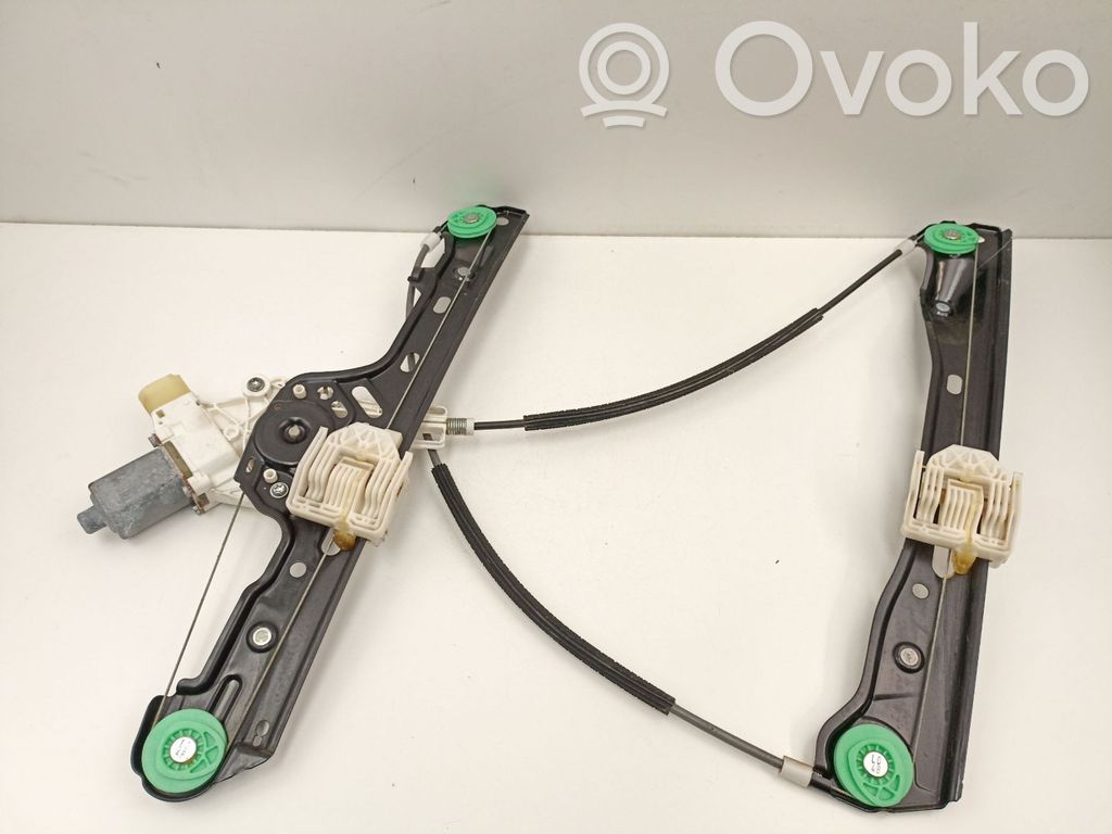 Front door manual window regulator   7067795