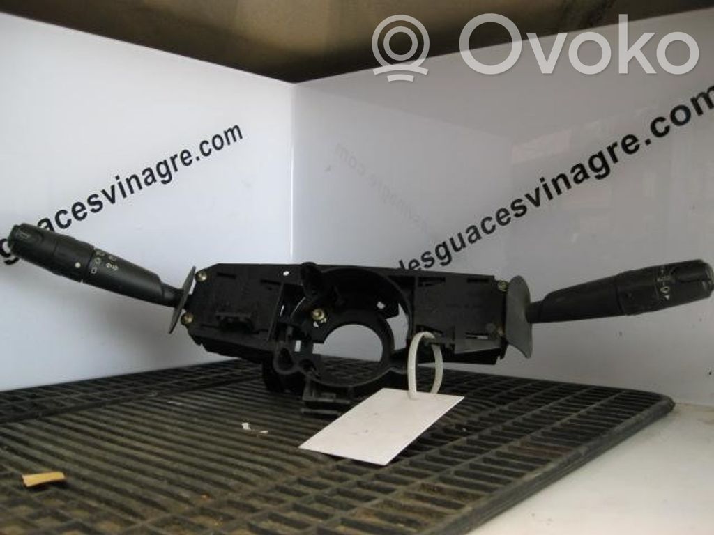 Peugeot 406 Wiper control stalk 