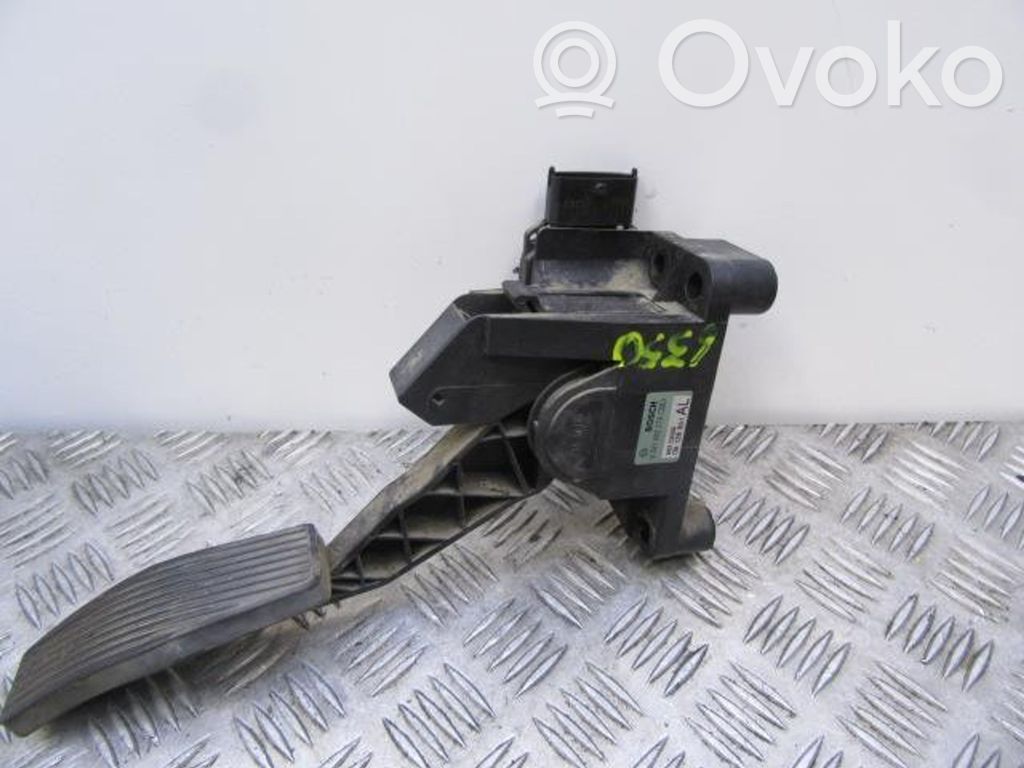 Sensor de aceleración   95302069,0281002278,09128851AL