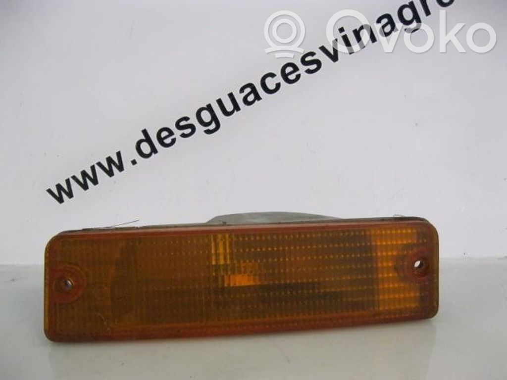Chrysler LeBaron Front indicator light 