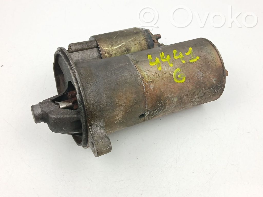 Motor de arranque   F87UB1B9A25B