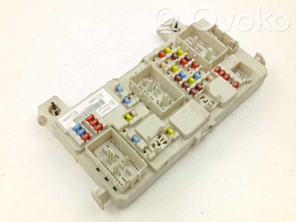 Fuse module   7M5T14A073BD