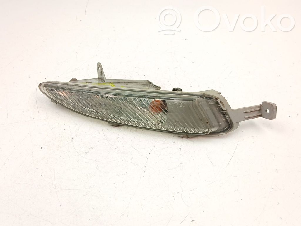Front indicator light   13367143
