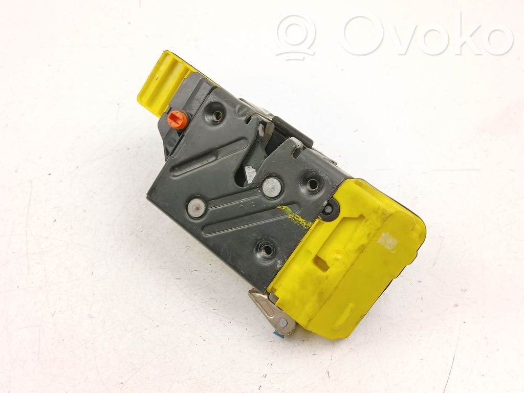 Volvo XC90 Rear door lock 