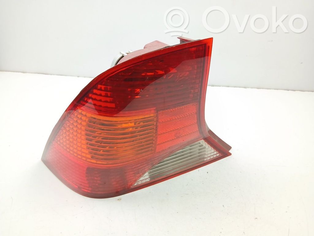 Ford Focus Galinis žibintas kėbule 