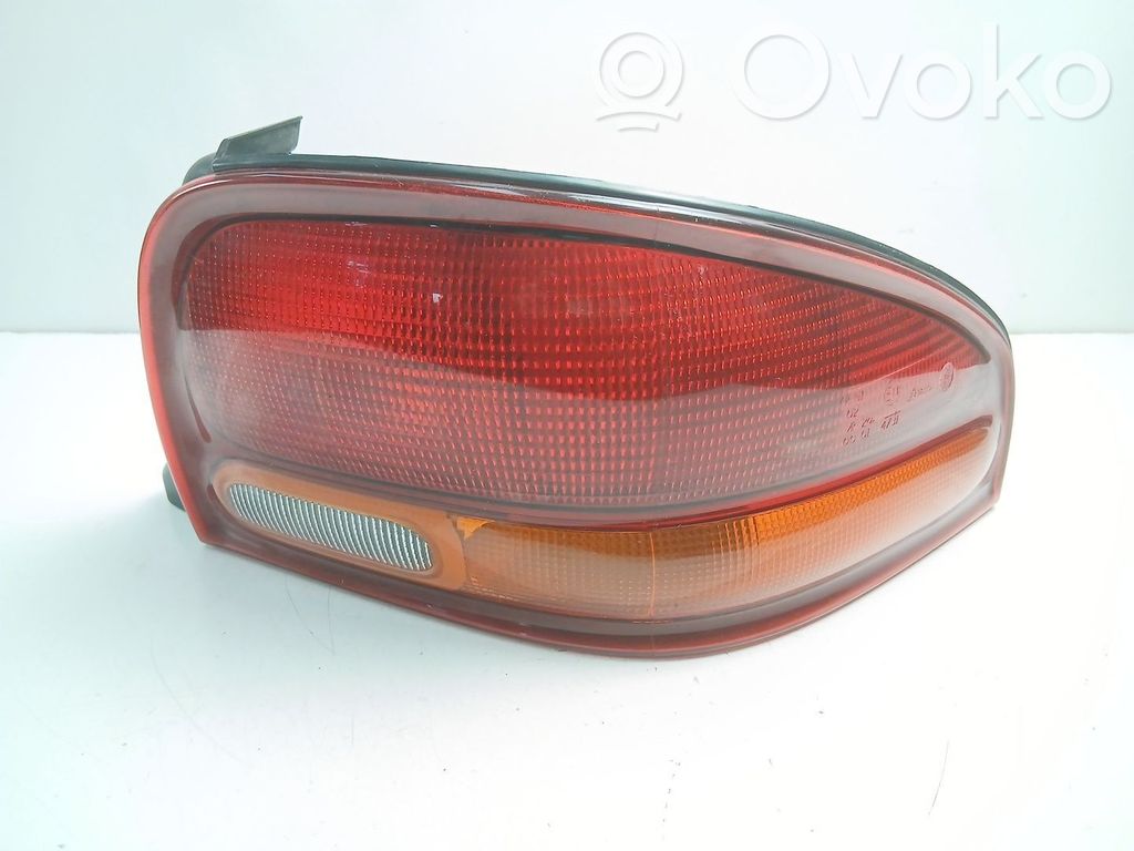Chrysler Stratus Lampa tylna 