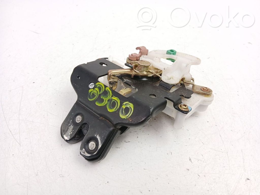 Mazda 626 Tailgate lock latch 