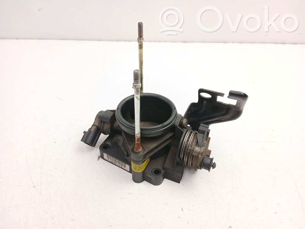Ford Mondeo MK II Throttle body valve 
