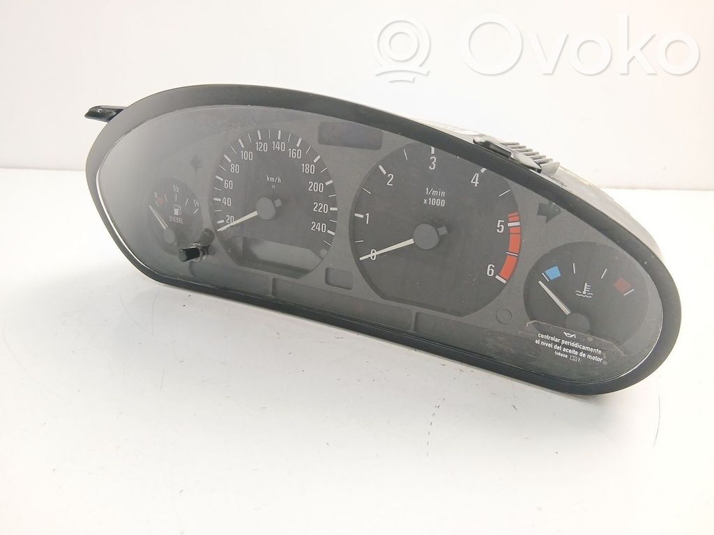 BMW 3 E36 Speedometer (instrument cluster) 