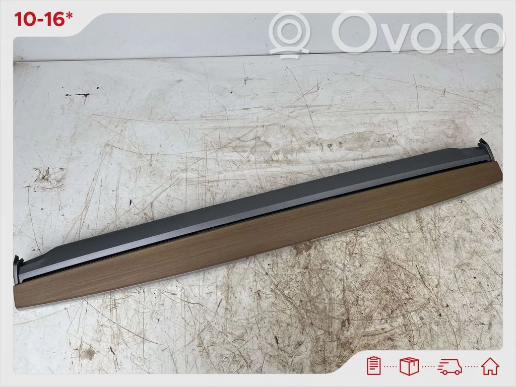 Tesla Model 3 Ramka deski rozdzielczej 