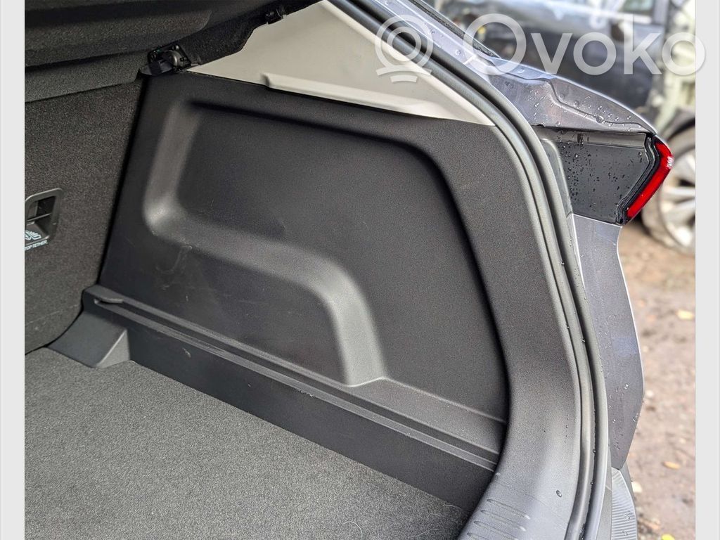 Chery 5/C5 Panel embellecedor lado inferior del maletero/compartimento de carga 