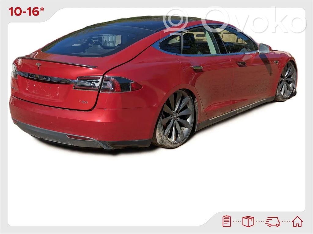Tesla Model S Galinis ketvirtis 