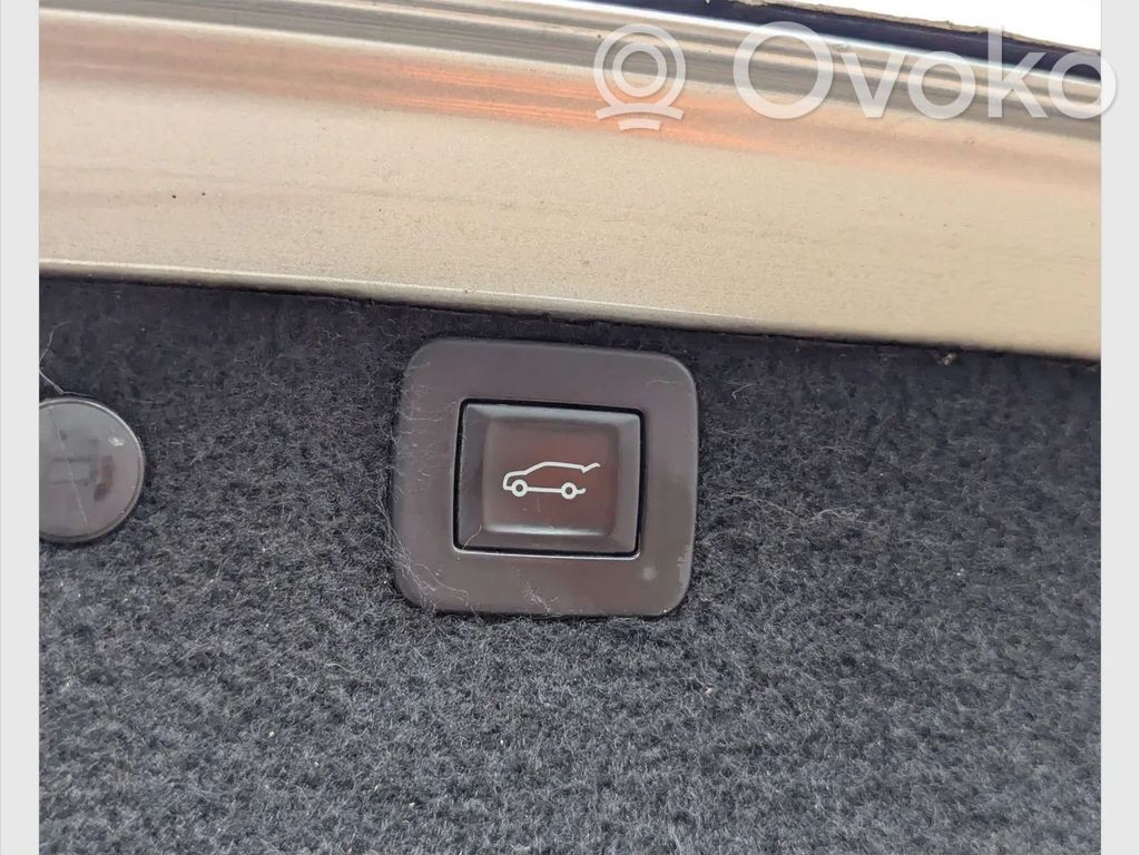 Opel Insignia A Bouton interrupteur ouverture du coffre 