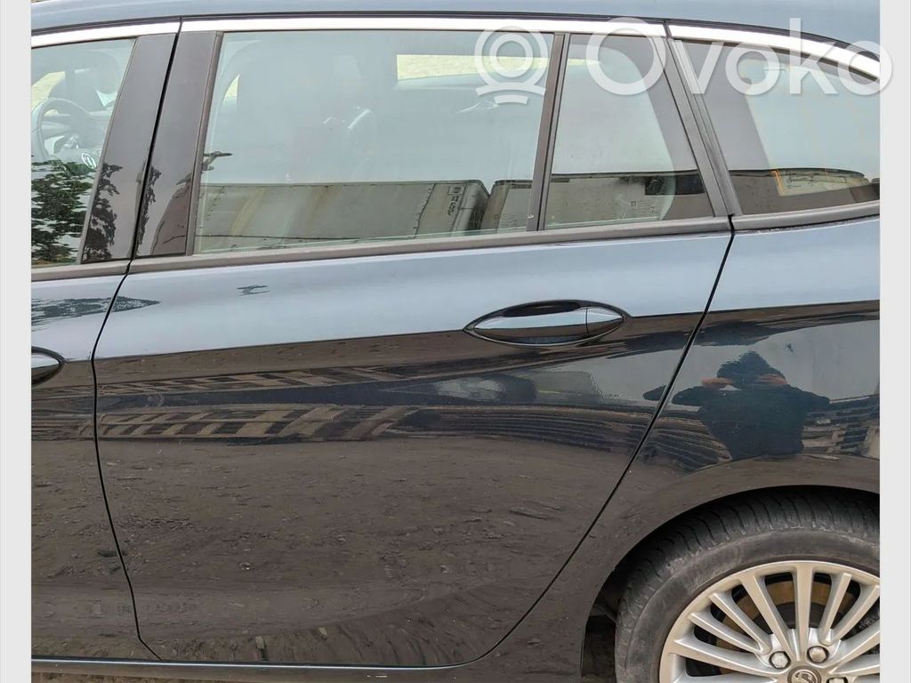 Opel Astra K Galinės durys 