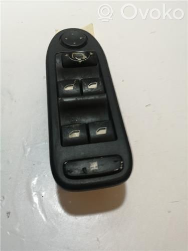 Citroen C5 Electric window control switch 