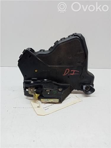 Toyota Corolla E120 E130 Front door lock 