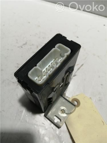 Toyota Corolla E120 E130 Engine control unit/module 