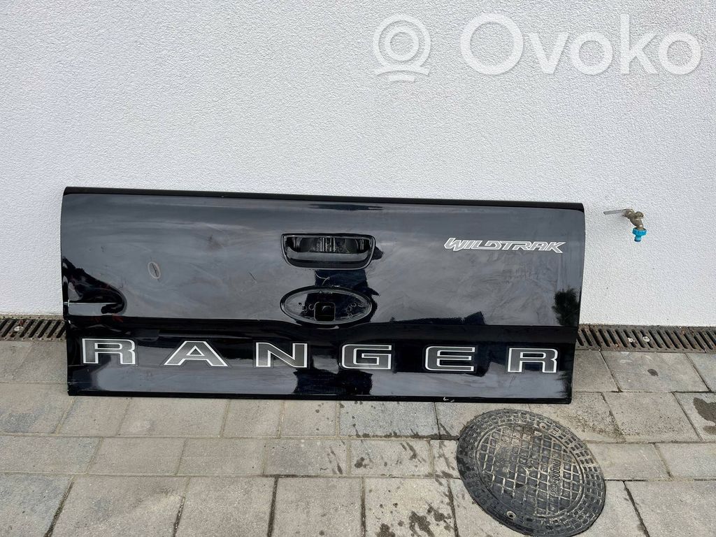 Tailgate/trunk/boot lid
