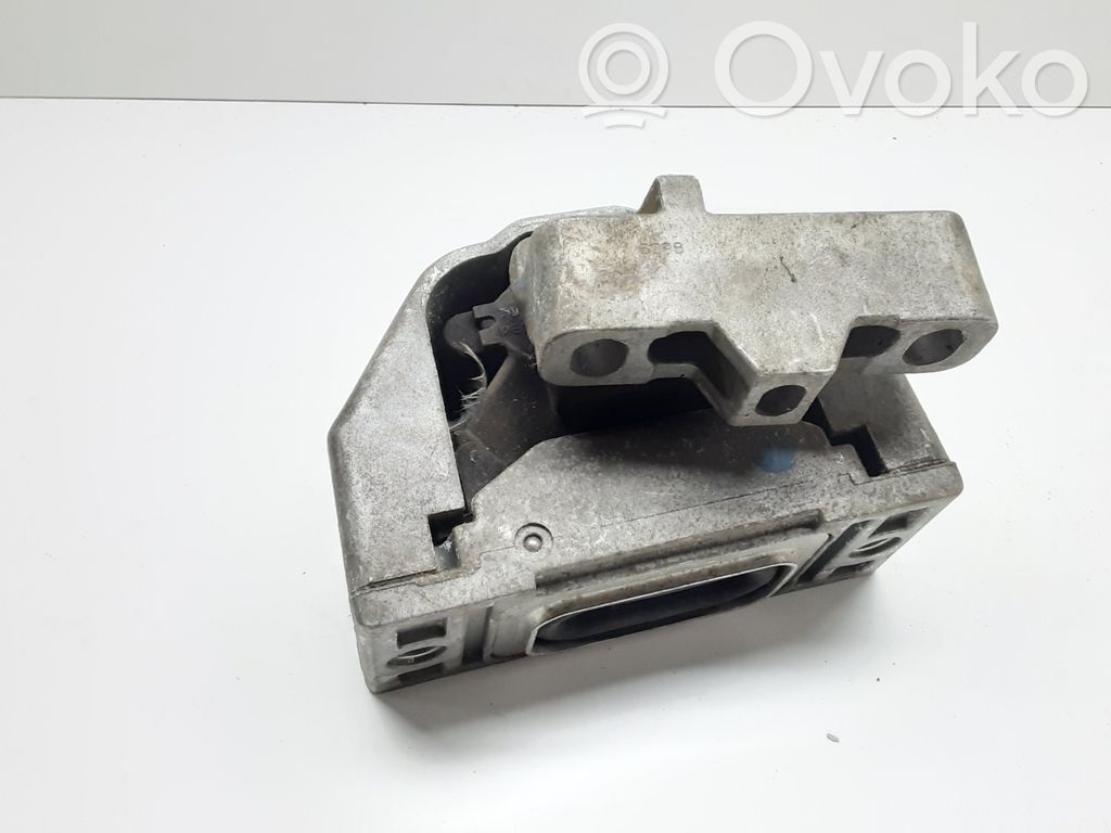 Audi A3 S3 8L Engine mount bracket 