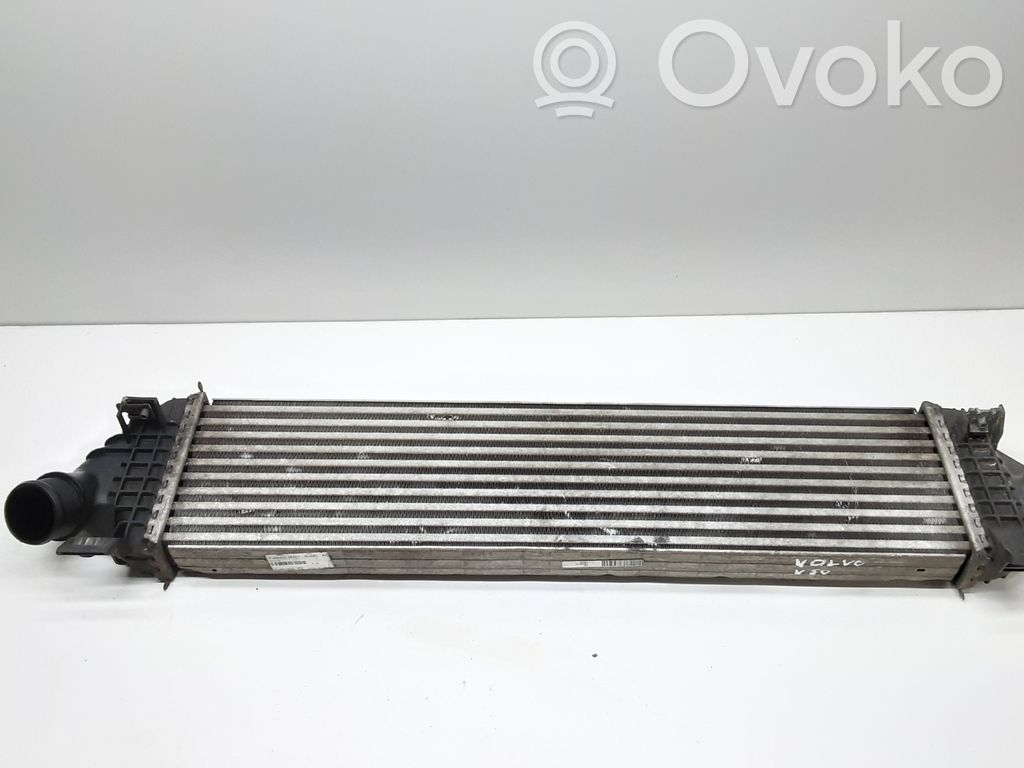 Volvo V50 Interkūlerio radiatorius 