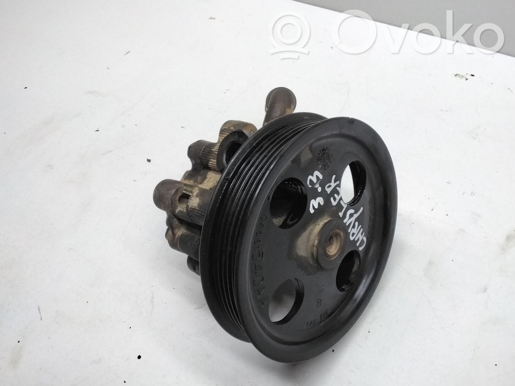 Chrysler Voyager Power steering pump 