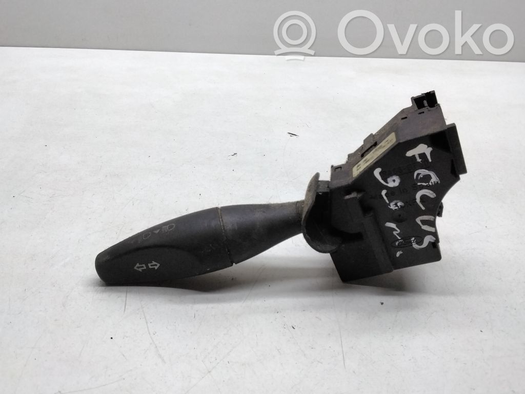 Ford Focus Wiper control stalk 