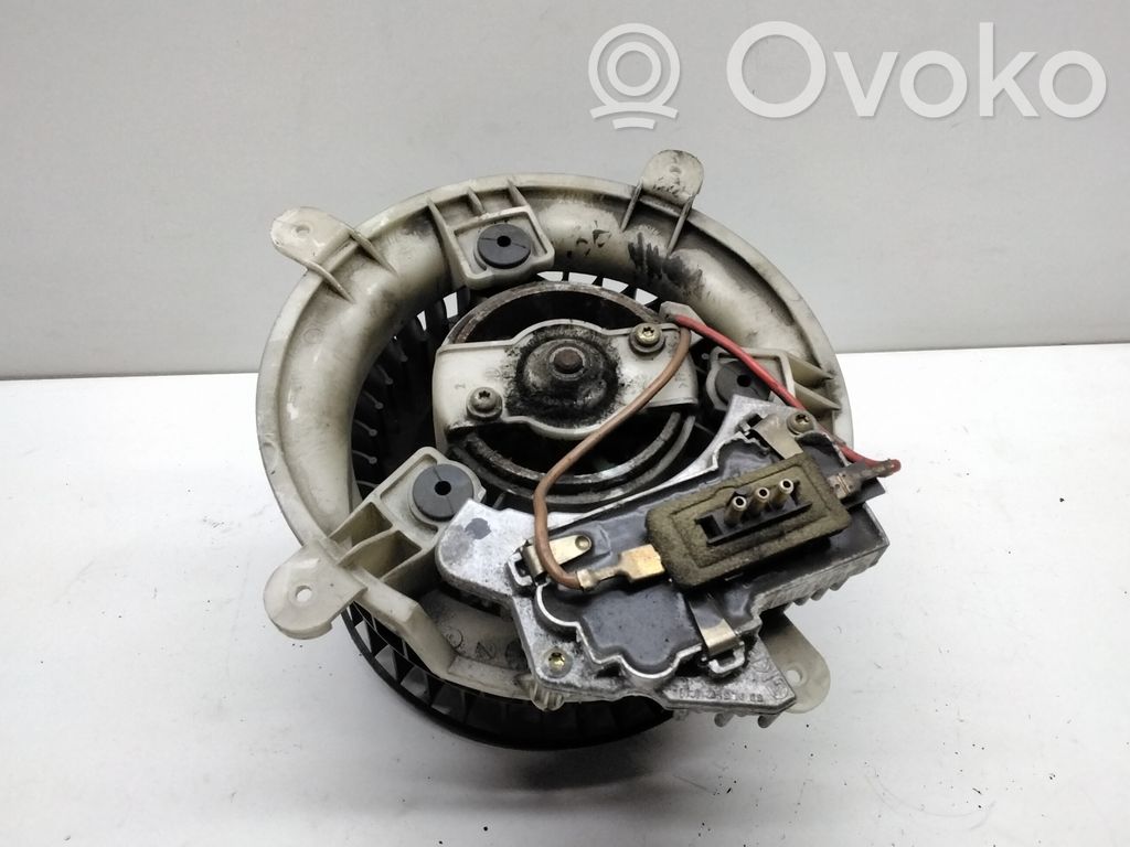 Mercedes-Benz E W210 Ventola riscaldamento/ventilatore abitacolo 