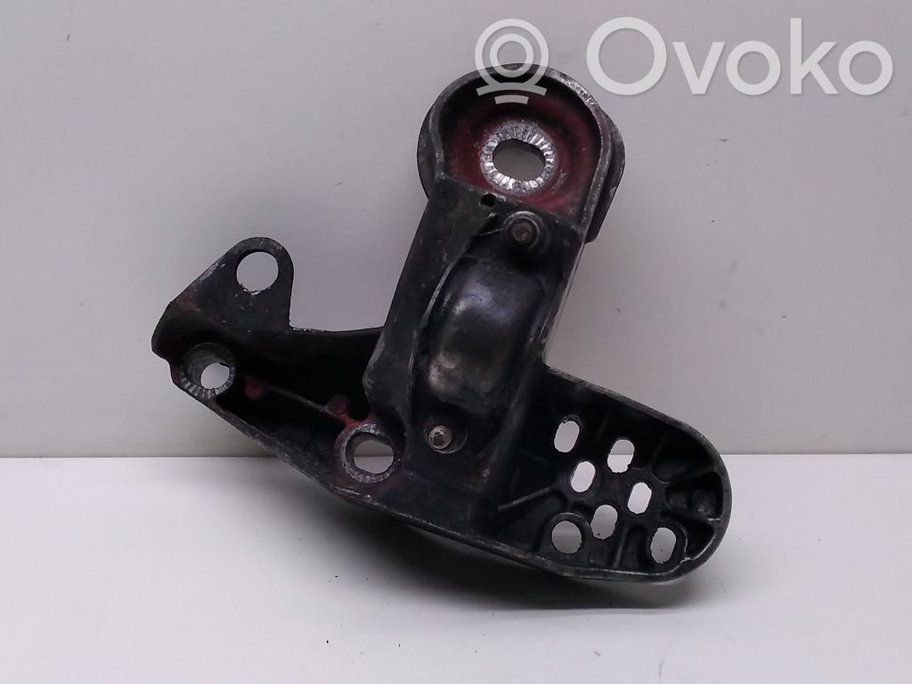 Audi A6 S6 C5 4B Engine mounting bracket 