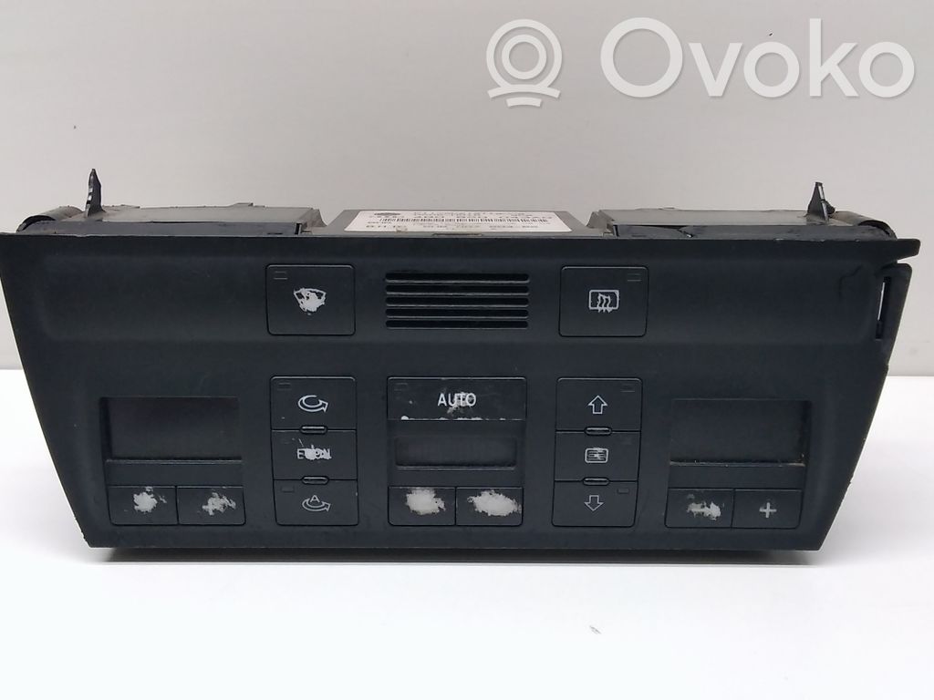 Audi A6 S6 C5 4B Climate control unit 
