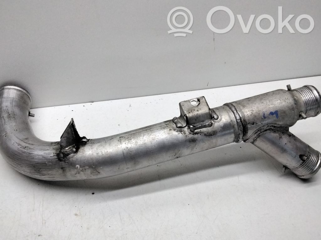 Audi A8 S8 D3 4E Interkūlera šļūtene (-es) / caurule (-es) 