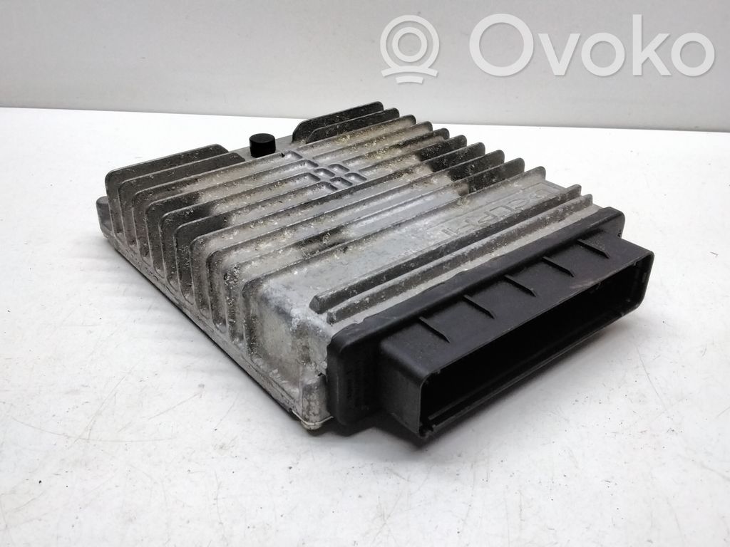 Ford Mondeo Mk III Engine control unit/module 