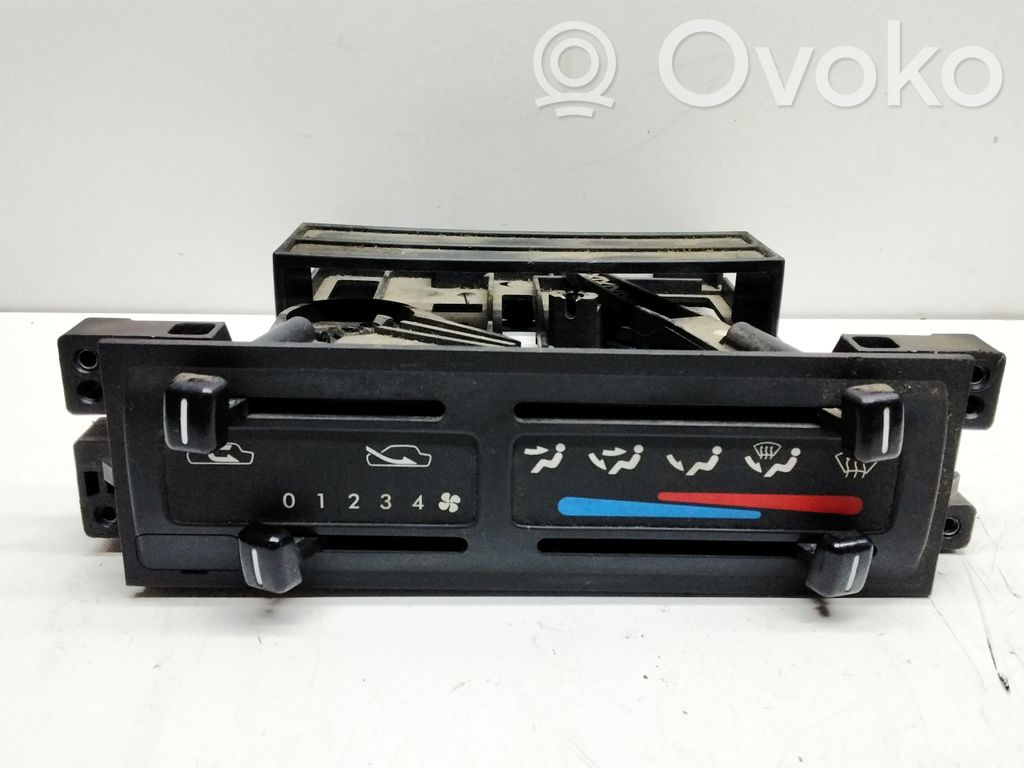 Ford Maverick Climate control unit 