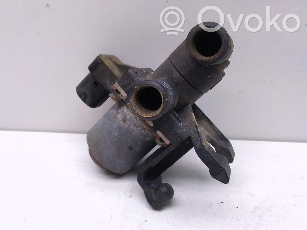 BMW 3 E36 Apsildes radiatora vārsts (-i) 