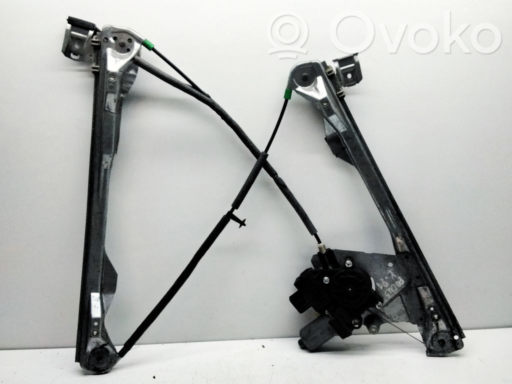 Ford Focus Front door window regulator with motor 