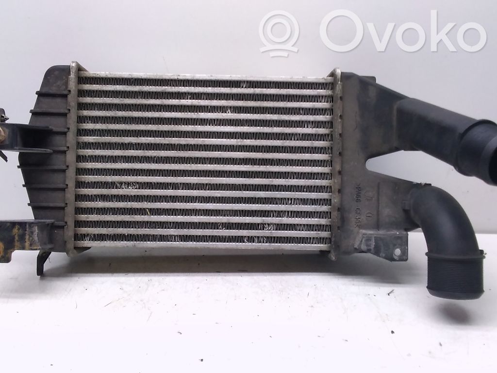 Opel Zafira A Interkūlerio radiatorius 