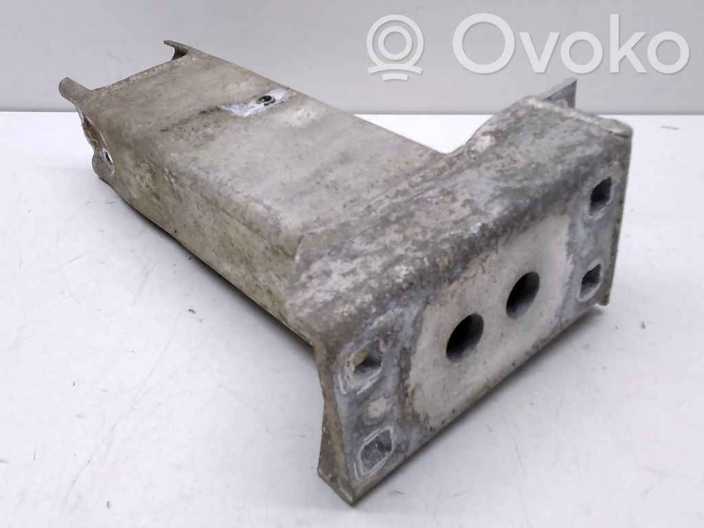 BMW X3 E83 Front bumper mounting bracket 