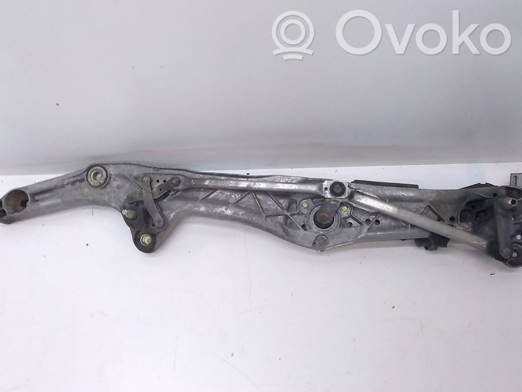 BMW 7 E38 Front wiper linkage and motor 