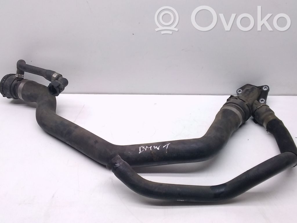 BMW 1 E81 E87 Engine coolant pipe/hose 