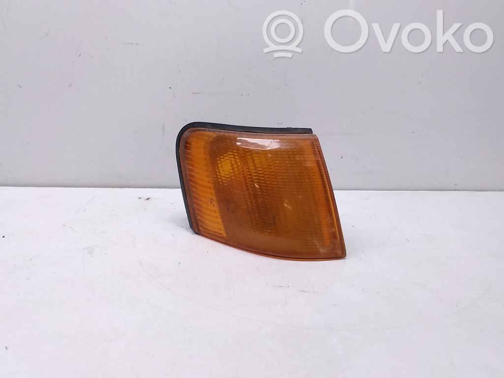 Ford Scorpio Front indicator light 